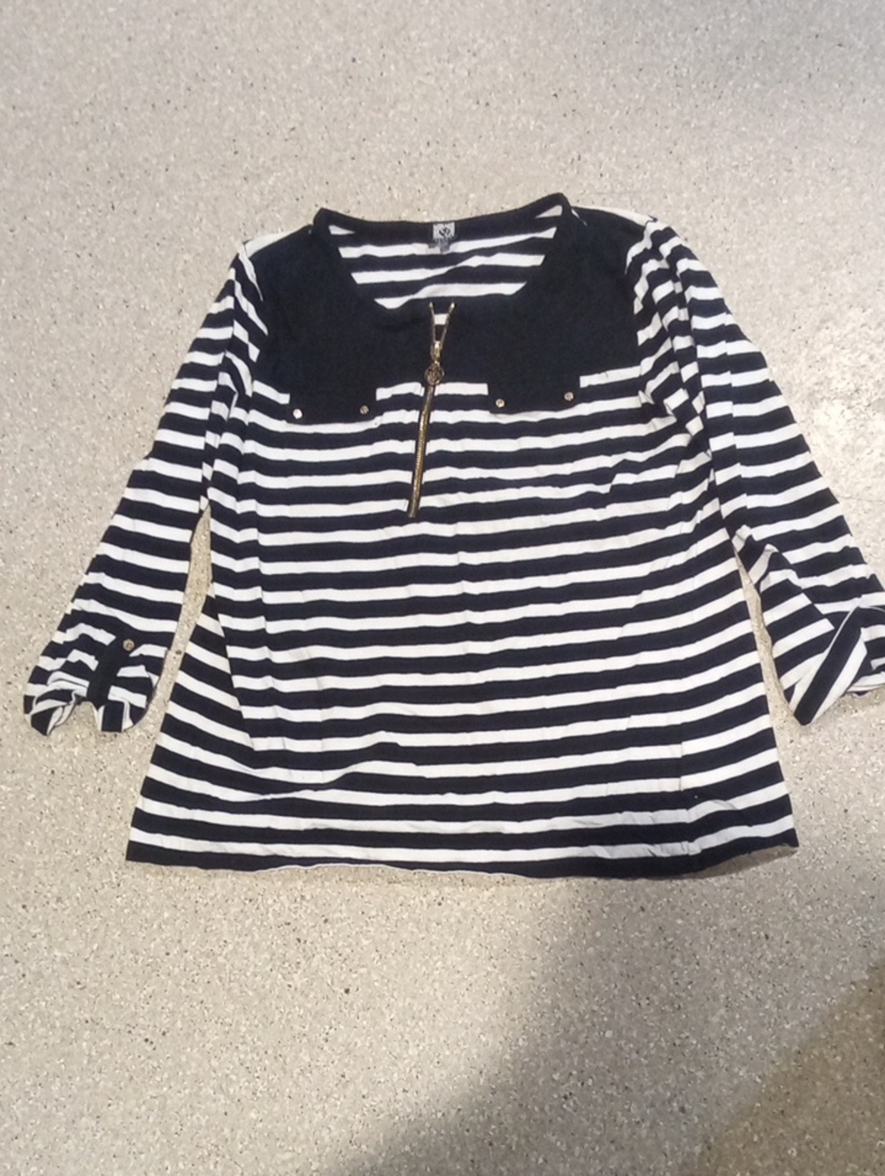 #760 "Anne Klein" Striped Black and White Boatneck Top with Zip Accent Nwot